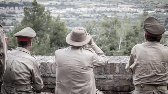 Figuranti rievocano viaggio Churchill a Montemaggiore al Metauro, 6 agosto 2023